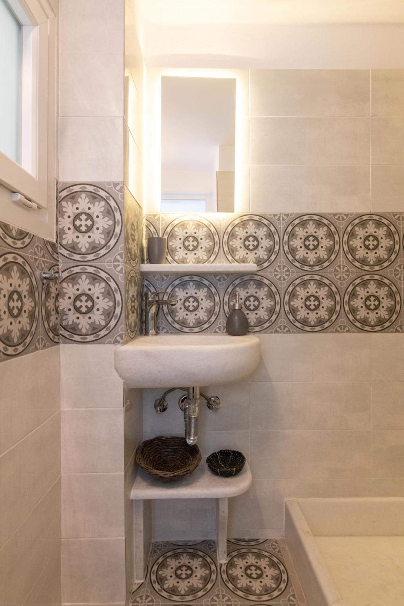 Anemis Apartment